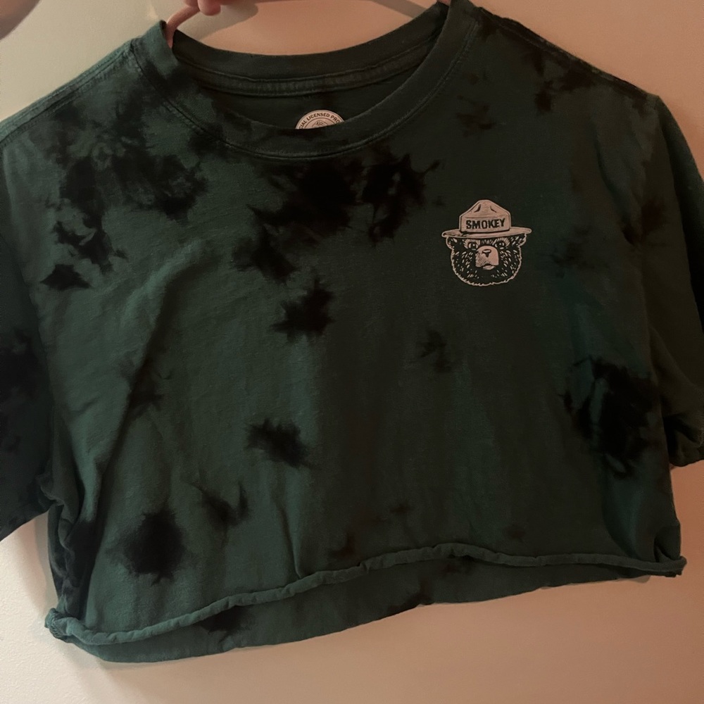 smokey bear tie dye crop top
